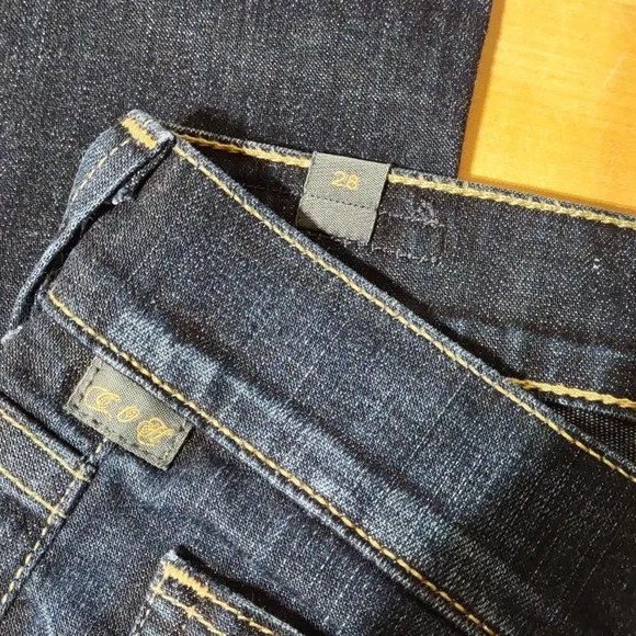 Citizens Of Humanity Ava Straight Leg Jeans - Picture 8 of 15